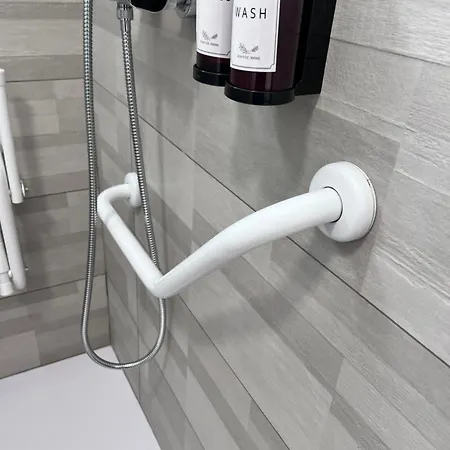 Lilli Beta Bella Comfort Inclusivo Design Senza Barriere * Neive